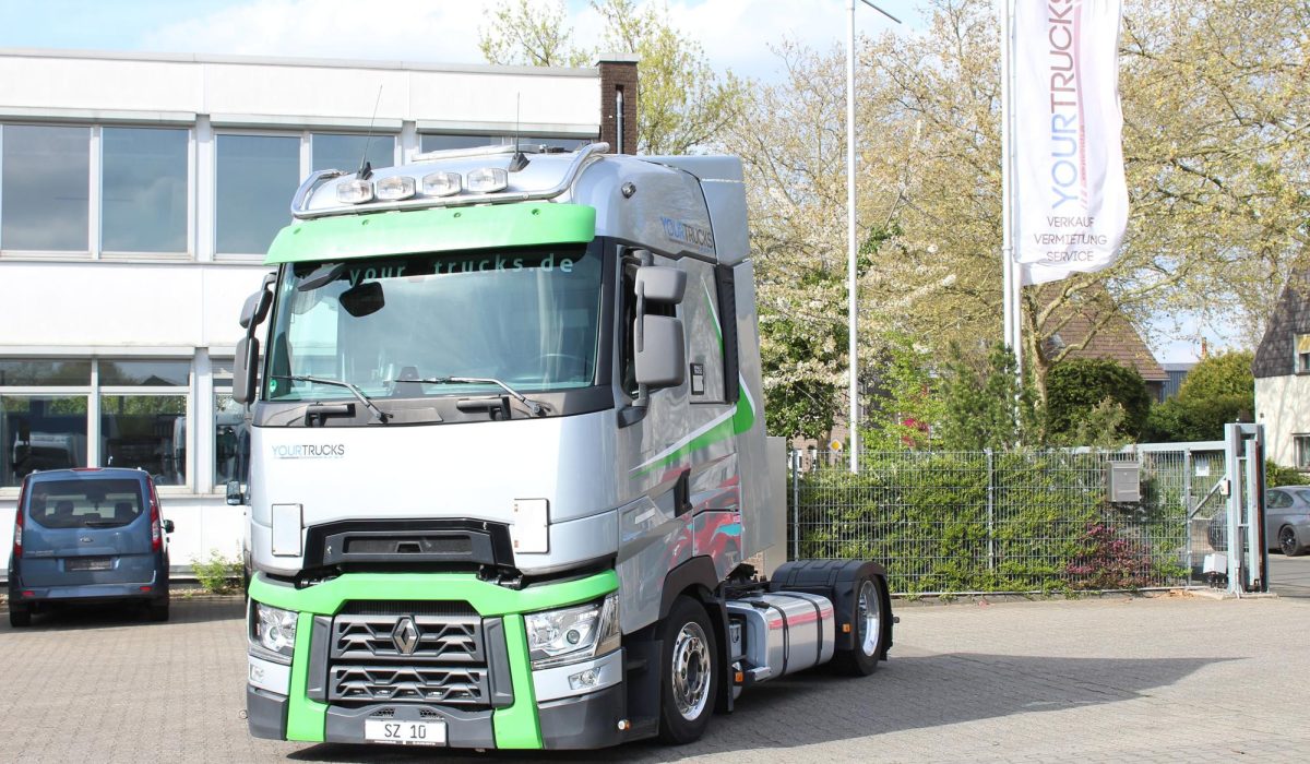 Renault T480 Hi-Sleeper SZ10