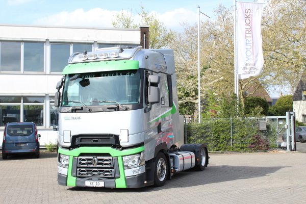 Renault T480 Hi-Sleeper SZ10