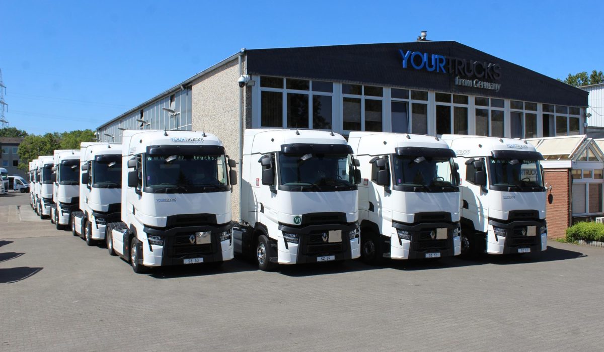 Renault T520 High-Sleeper SZ63