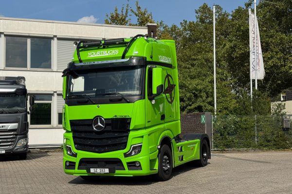 Mercedes-Benz Actros 1851 SZ183